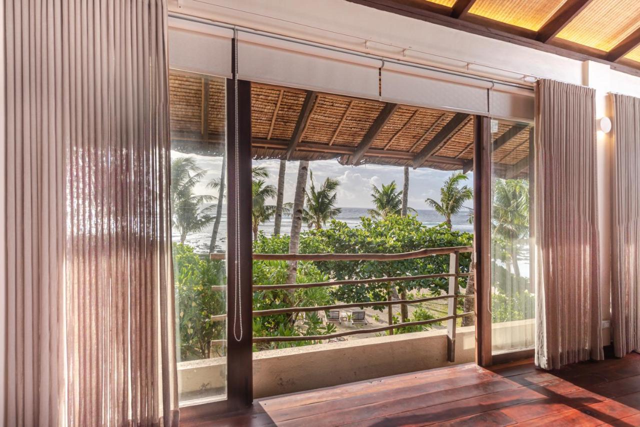 L'Osteria Luxe Beachfront B&B เจเนอรัลลูนา ภายนอก รูปภาพ