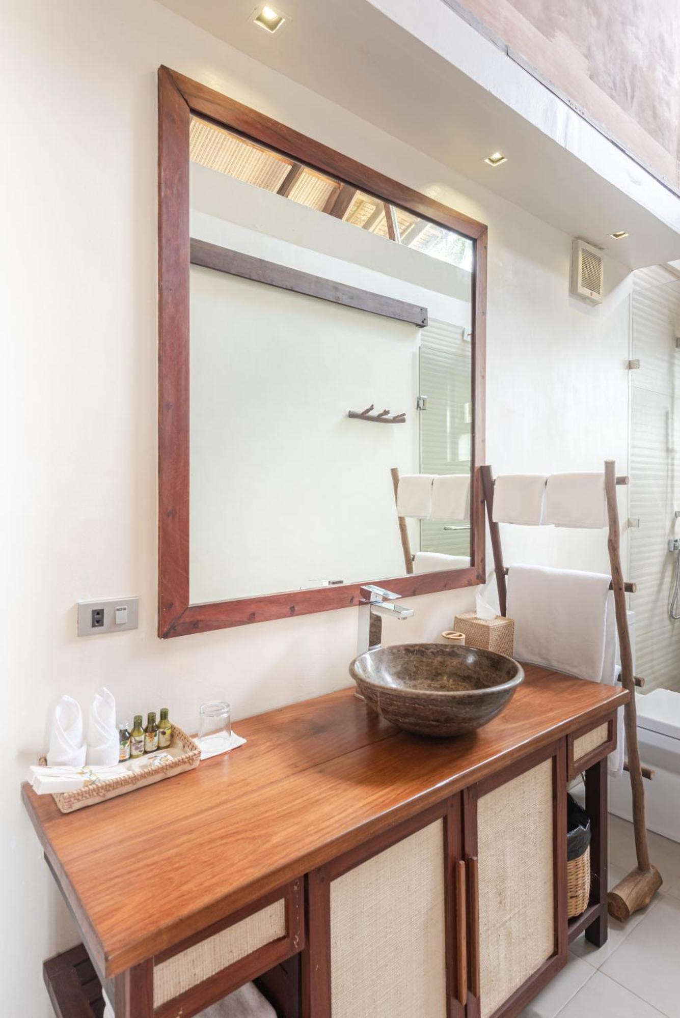 L'Osteria Luxe Beachfront B&B เจเนอรัลลูนา ภายนอก รูปภาพ